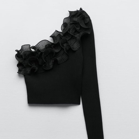 NWT Zara asymmetrical black top - Picture 5 of 6